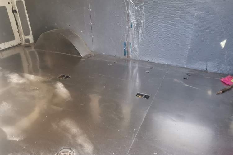 Used SAIC MAXUS Xintu V80 