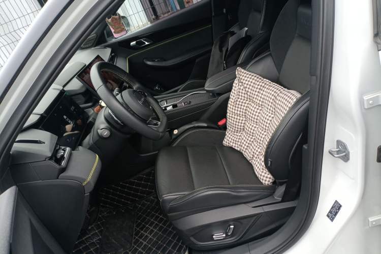 Used Lynk & Co 03 2023 1.5TD DCT JingPro