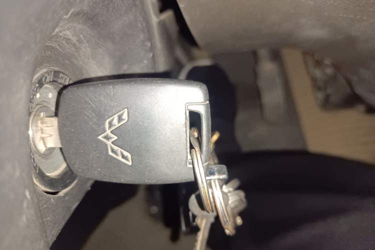 Used Wuling Rongguang 2020 1.2L S Base Model China VI Vehicle Key