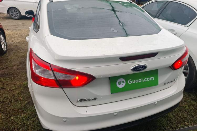 Used Ford Focus 2012 Sedan 1.6L Manual Comfort Model