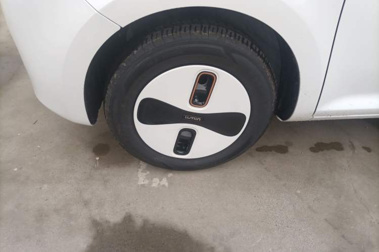 Used CHANGAN NEVO Lumin 2026 Model Treasure Edition 205km Passionate Beige Ningde Left Front Wheel Hub