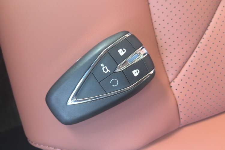 Used Changan CS75 PLUS 2026 Model, Smart Champion Edition 1.5T New Blue Whale Smart Navigation Version
