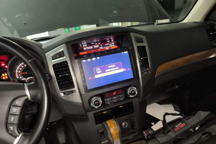 Used Mitsubishi Pajero 2018 3.0L Automatic Luxury Edition