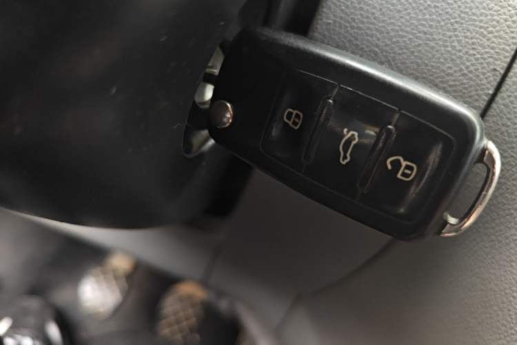 Used Skoda Fabia 2012 1.4L Manual Jingling Edition