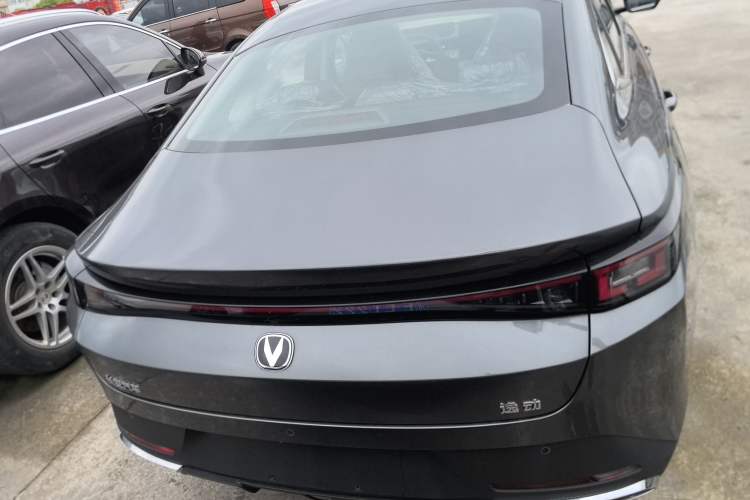 Used CHANGAN Eado PHEV 2025 Smart New Blue Whale 145KM Battleship Edition Rear