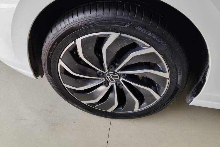 Used Volkswagen Golf 2023 Facelift 280TSI DSG Pro
