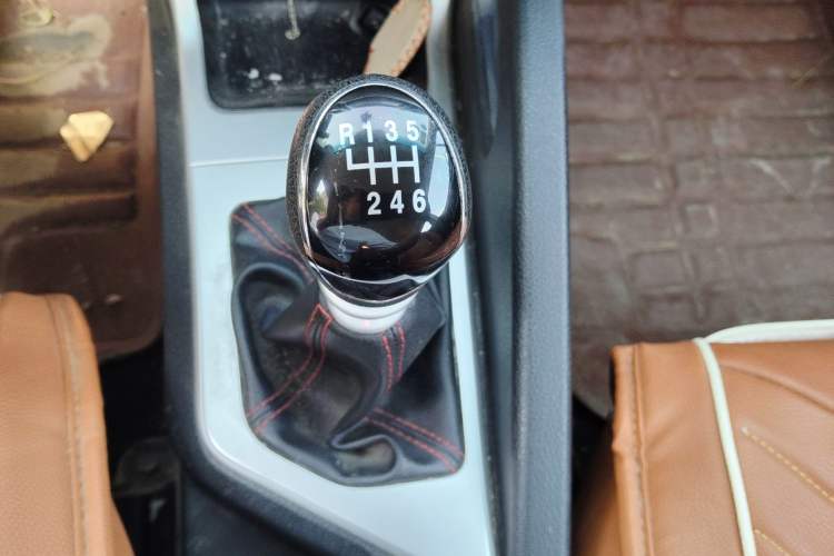 Used JAC Group Refine S3 2014 1.5L Manual Luxury Model