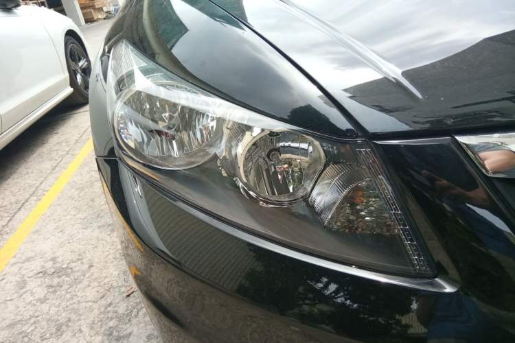 Used Honda Accord 2012 2.4L LX
