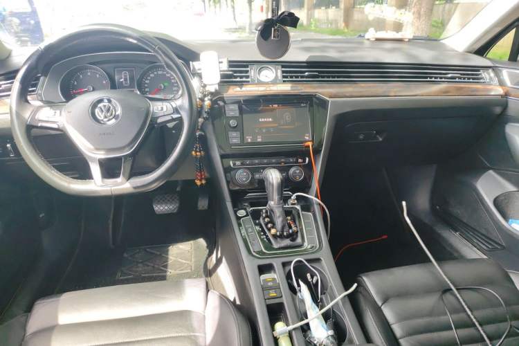 Used Volkswagen Magotan 2019 330TSI DSG Luxury Version China VI Standard