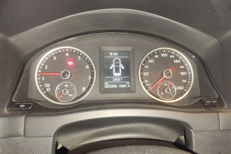 Used Volkswagen Tiguan 2012 1.8TSI Manual Two-Wheel Drive Enjoyment Edition Instrument Cluster
