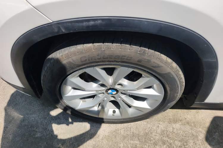 Used BMW X1 2014 sDrive18i Fashion Model Exterior 4