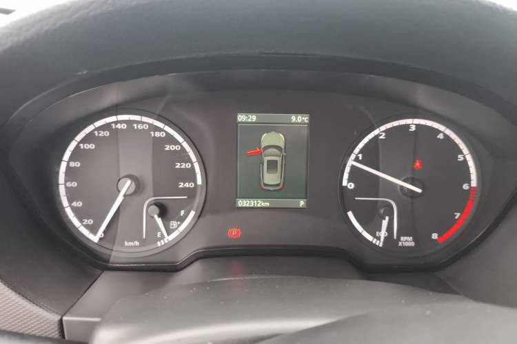 Used Qoros 5 2018 Revised Version 1.6T Automatic Leading Edition Instrument Cluster