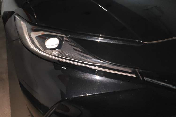 Used Toyota Camry 2024 Dual-Motor 2.0 HE Elite Edition
