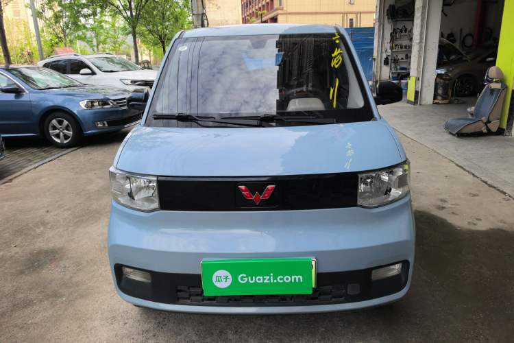 Used Wuling Hongguang MINIEV 2022 Macaron Fashion Model Lithium Iron Phosphate Front