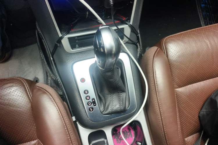 Used Volkswagen Tiguan L 2013 1.8TSI Automatic Two-Wheel Drive Luxury Model