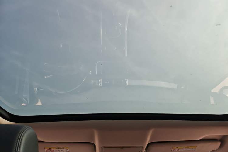 Used Land Rover Range Evoque 2015 2.0T Five-Door Zhiyao Edition Headliner