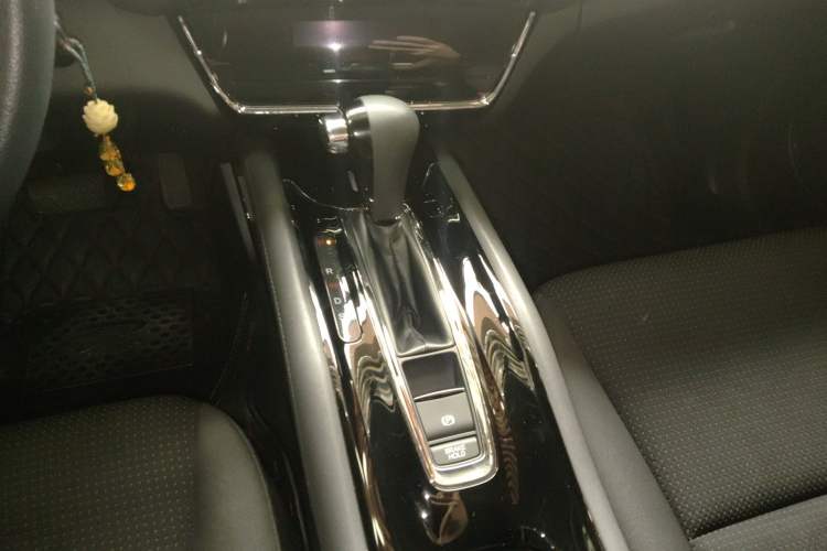 Used Honda Vezel 2019 220 TURBO CVT Elite Edition China VI
