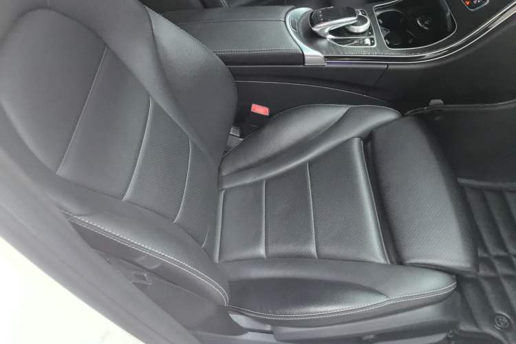 Used Mercedes-Benz C-Class 2015 C 200 station wagon