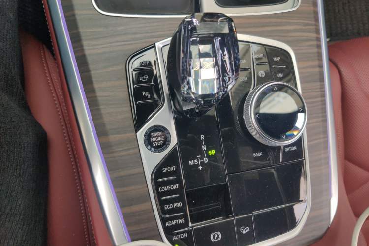 Used BMW X5 2022 Restyled xDrive 40Li M Sport Package Gear Lever