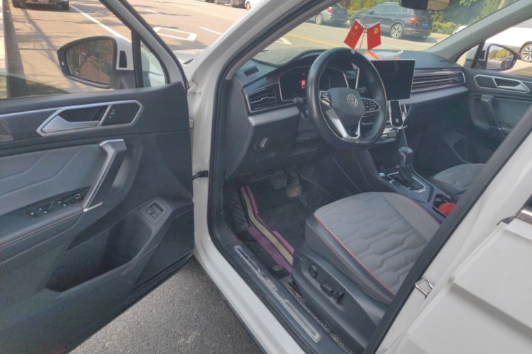 Used Volkswagen Tiguan L New Energy 2022 430 PHEV Plug-in Hybrid Flagship Edition Driver Seat