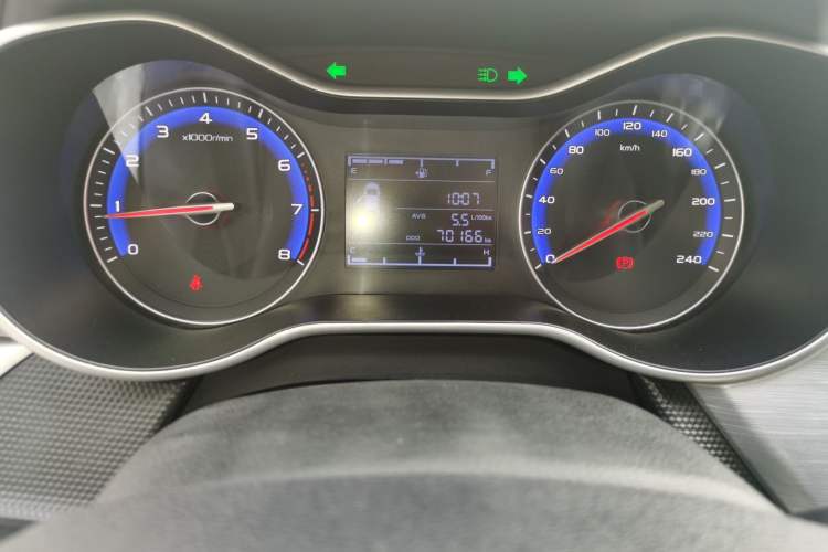Used Geely Auto Vision 2020 Revised 1.5L Manual Asian Games Edition Odometer Close Up