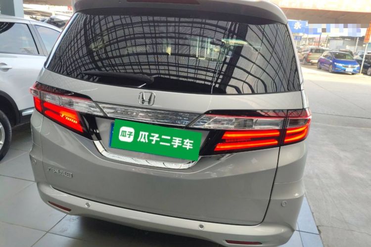 Used Honda Odyssey 2015 Updated Version 2.4L Smart Edition
