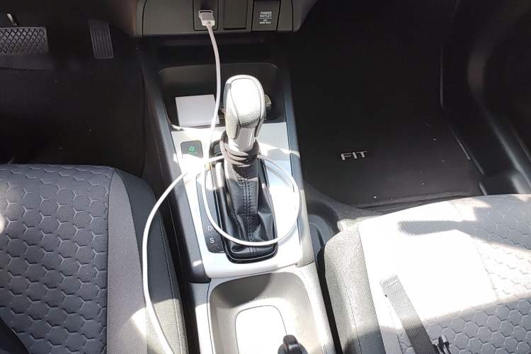 Used Honda Fit 2021 1.5L CVT Trend Edition Gear Lever