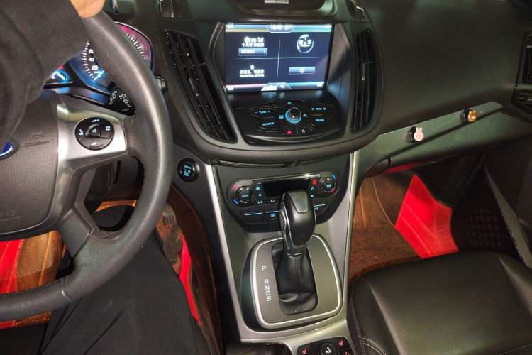 Used Ford Kuga 2015 1.5L GTDi Four-Wheel-Drive Elite Model