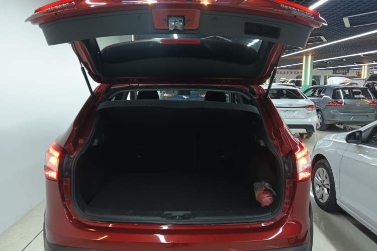 Used Nissan Qashqai 2016 2.0L CVT Elite Edition
