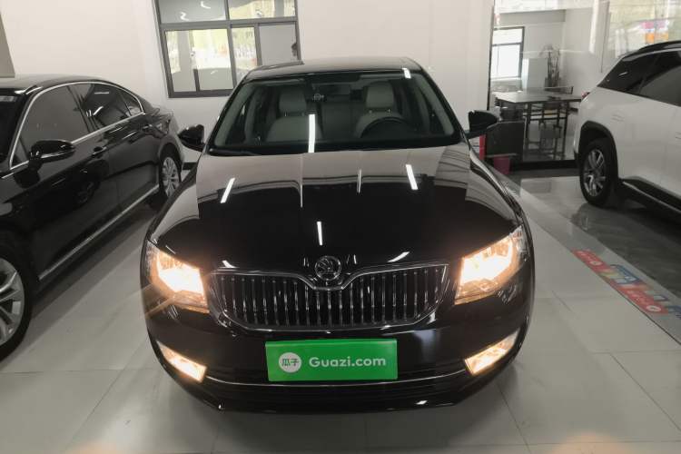 Used Skoda Octavia 2015 1.4TSI DSG Yijun Edition
