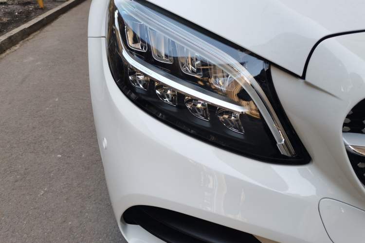 Used Mercedes-Benz C-Class 2021 C 260 L Right Front Headlight