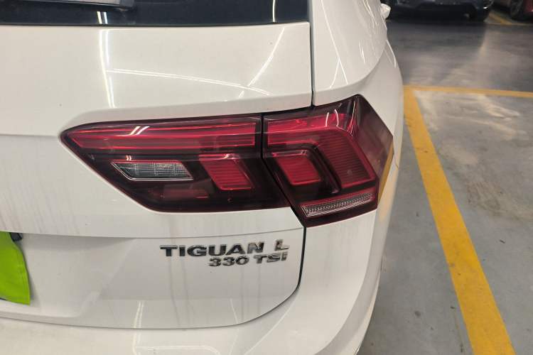 Used Volkswagen Tiguan L 2017 330TSI Automatic Two-Wheel Drive Luxury Edition