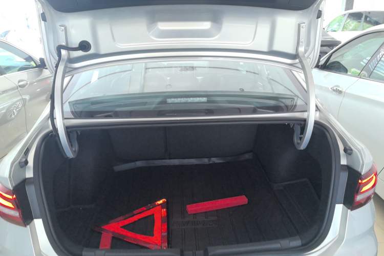 Used Volkswagen Lavida 2023 1.5L Automatic 5 Million Edition
