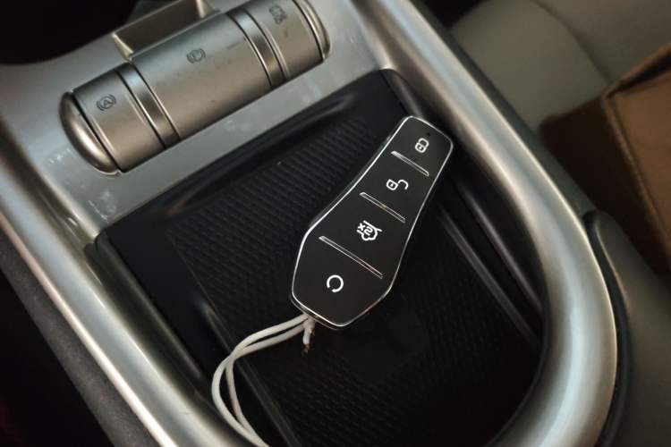 Used BYD Dolphin 2021 405 km Fashion Edition Interior 1