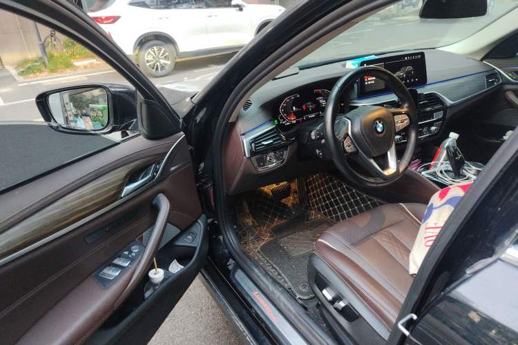 Used BMW 5 Series 2021 Restyled 530Li Leading Edition Luxury Package
