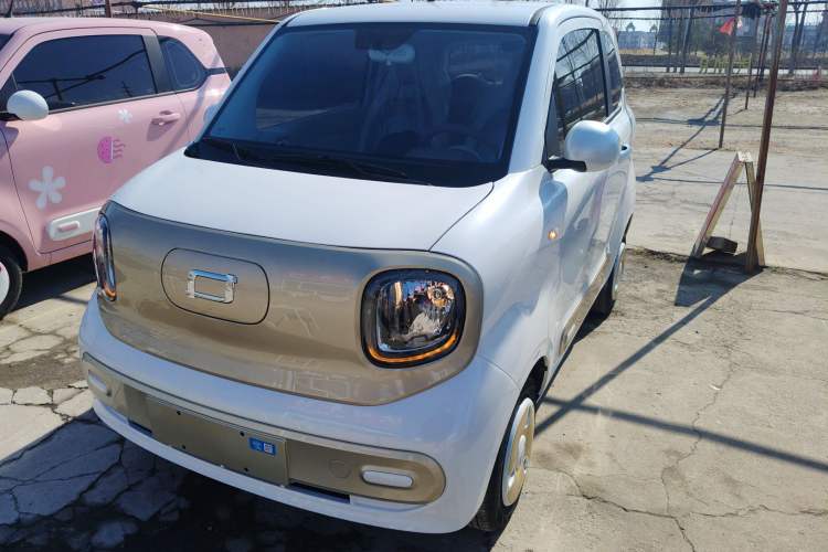 Used Bestune Pony 2026 Model 222km Cute Horse Plus