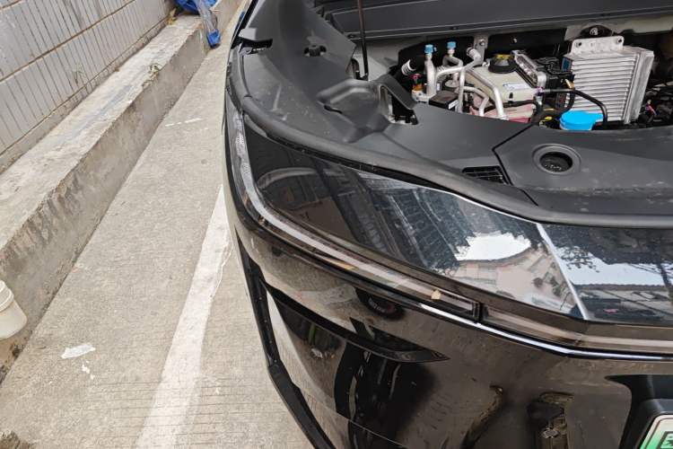 Used Toyota BZ 3X 2025 520 Pro+ LiDAR Edition Right Front Headlight