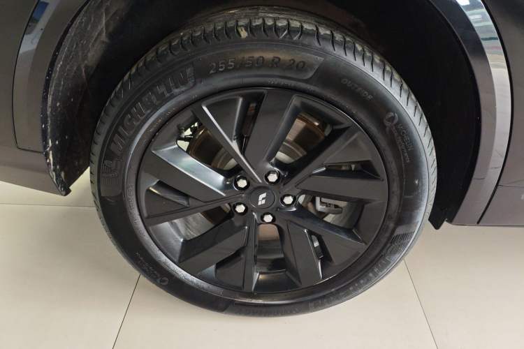 Used Li Auto L8 2023 Pro Model
