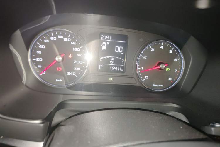 Used Roewe RX5 2019 20T Two-Wheel Drive Automatic 4G Connected Platinum Edition
