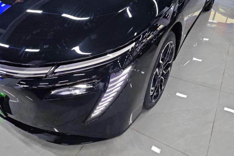 Used Nissan N7 2025 510 Pro Left Front Headlight