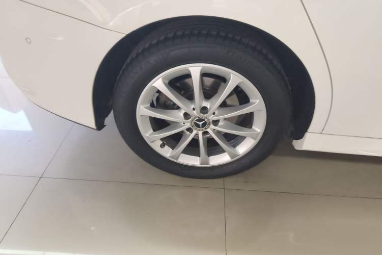 Used Mercedes-Benz A-Class 2021 A 200 L Sport Sedan Fashion Model Exterior 5