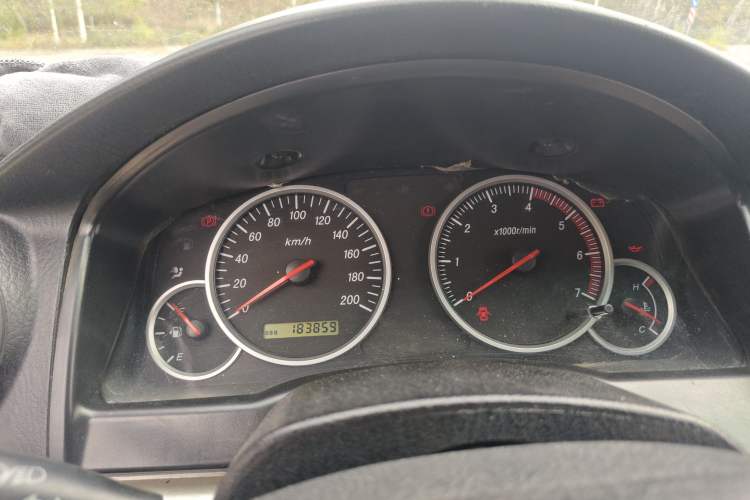 Used GAC Gonow Caiyun 100 2009 2.2T Laidong Diesel Economical Short Cargo Box Instrument Cluster