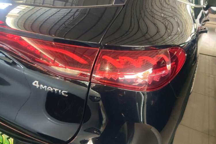 Used Mercedes-Benz EQE SUV 2023 350 4MATIC Luxury Edition Right Rear Taillight