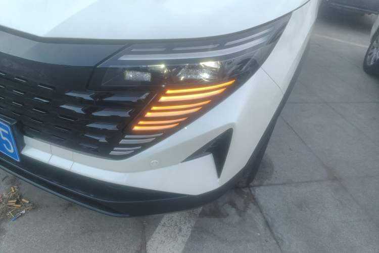 Used Nissan Qashqai 2025 Honor 2.0L CVT XV Genuine Edition