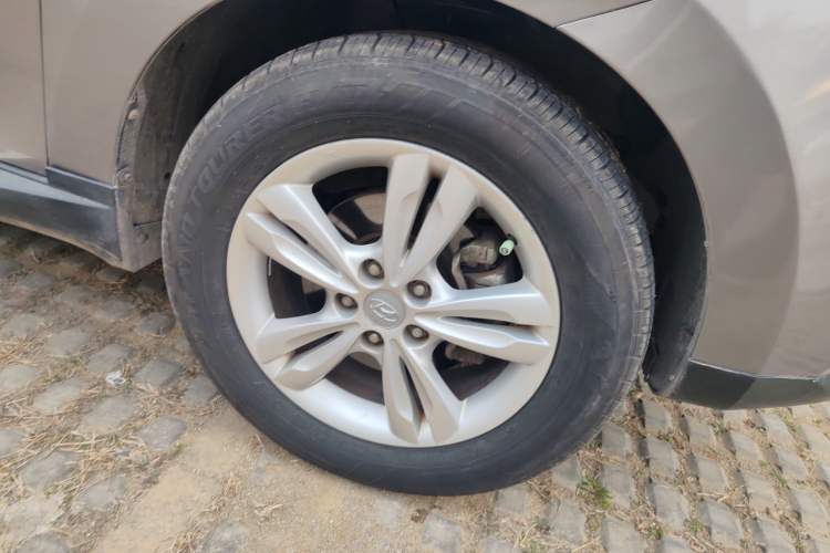 Used Hyundai ix35 2012 2.0L Automatic Two-Wheel Drive Elite Edition GLS
