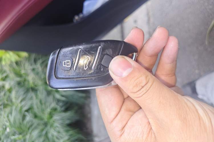 Used MG HS 2019 30T Automatic 2WD Trophy Supreme Edition China VI Standard
