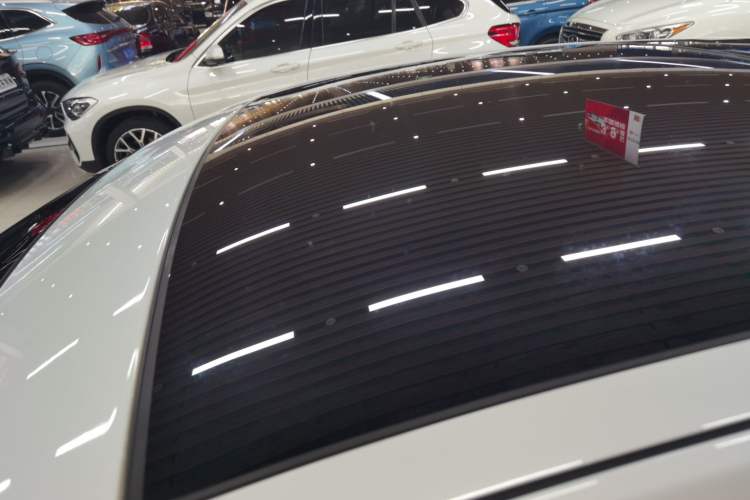 Used Jaguar XFL 2019 XFL 2.0T 200PS Two-Wheel-Drive Luxury Edition Roof