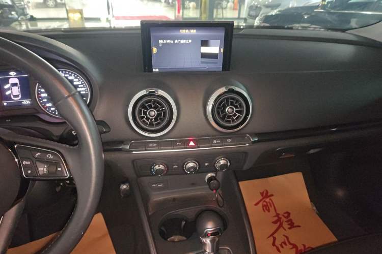 Used Audi A3 2020 Limousine 35 TFSI Fashion Edition China VI Emission Standard