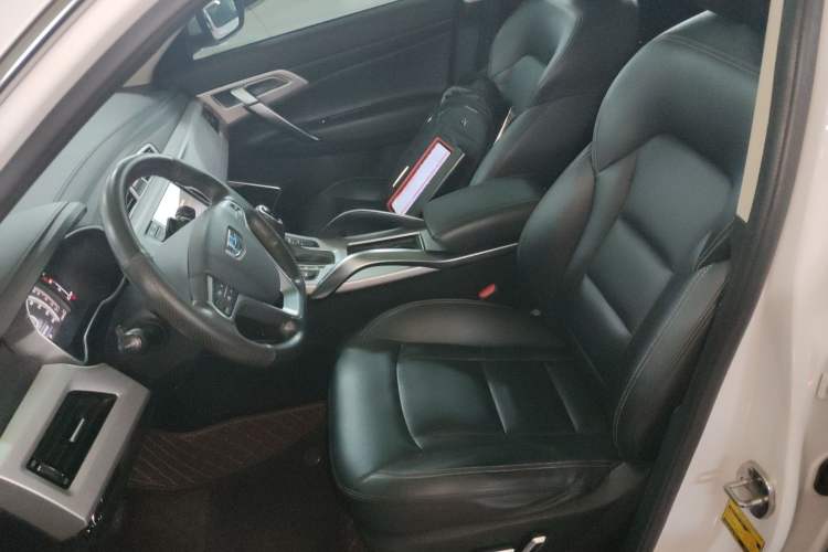 Used Geely Auto Emgrand X7 Sport 2016 1.8TD Automatic Smart Model Left Front Seat