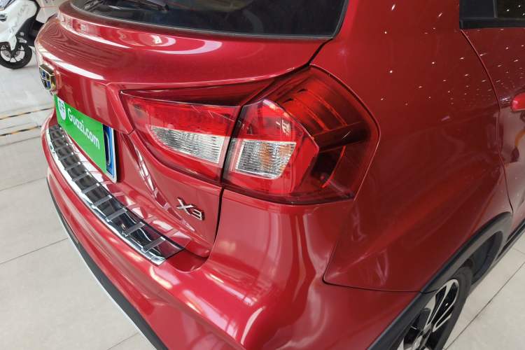 Used Geely Auto Vision X3 2017 1.5L Automatic Elite Model
